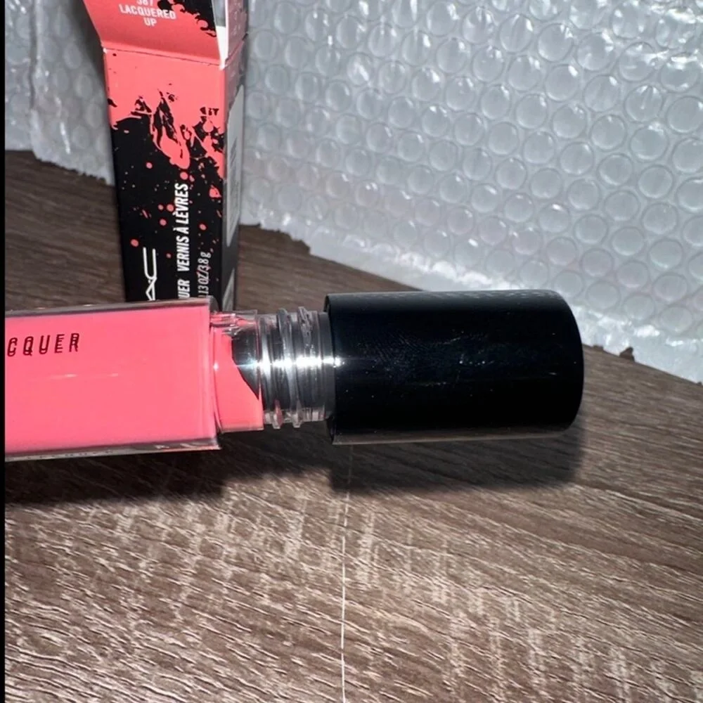 MAC cosmetics Patent Paint Lip Lacquer 587 LACQURED UP‎